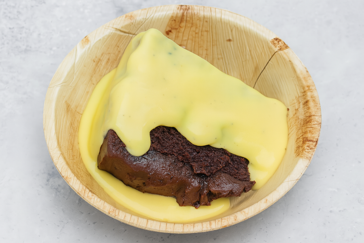Fudge Cake & Custard
